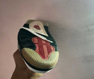 Nike Air Jordan Retro 4 Sneakers