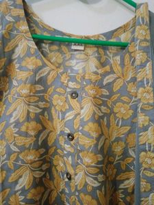 Beautiful and elegant Floral Kurta Set