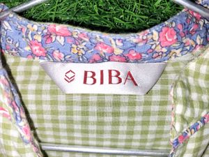 Green Gingham Sleeveless Tunic