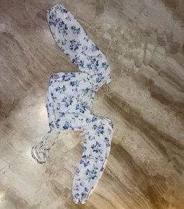 Cute Floral Print Side Knot Crop Top. SIZE-28-36