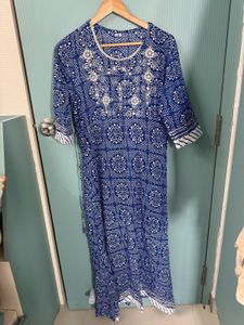 Kurti And Duppta Set For Women .