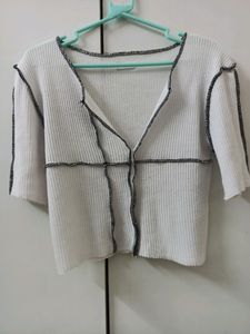 Women&#39;s White Contrast Stitch Top