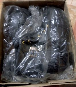 BOOTS 👠 FOR WOMEN ......