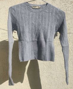 Pull And Bear 🐻 Crop Top