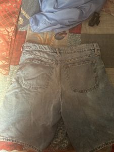 H&amp;M Bermuda Low Denim Shorts
