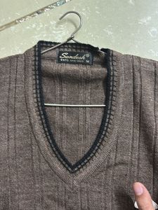 M SIZE SWEATER