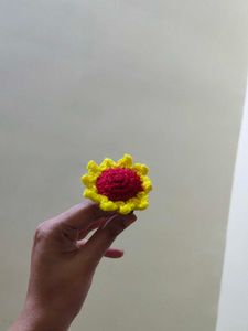 Crochet Sunflower hairties - Handmade