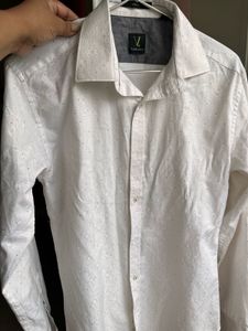 Stylish White Patterned Shirt