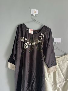 Embroidered Kurta Set