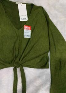 ✅BRAND New Olive Green Tie-Front Top✅