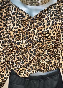 🐆 Cheetah Print Top Free Size