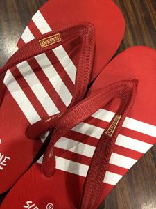 Bata Red Sunshine Flip Flops Size 9