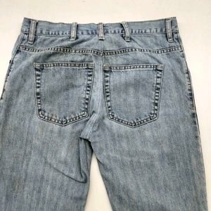 Damaged Jeans