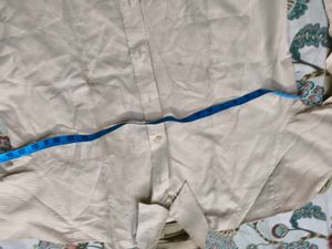 Cream Check Full Sleeves Used Shirt In Xl Size