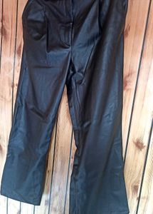 Stylish Black Pants,new, wide leg, Size 44eur