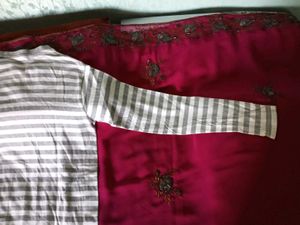 Striped Grey and White Full Sleeves T-shirt