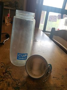 Good Quality Plastic Water Bottle With Fancy Cap
