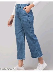 Straight Jeans