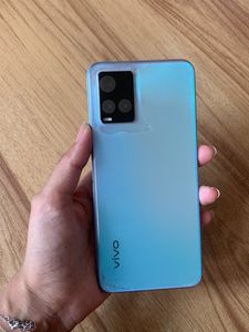 Vivi Y33T