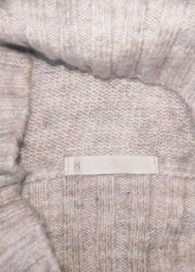 Highneck Light Sweater/sweatshirt