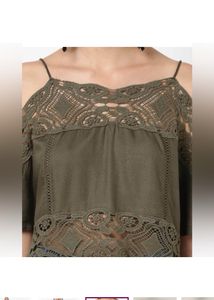 ONLYStrappy Top with Cold-Shoulder Sleeves