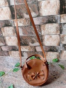 4 Handbag 👜