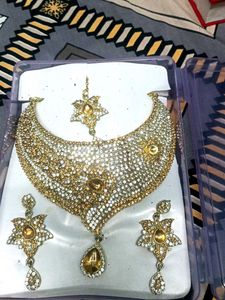 Stunning Bridal Jewelry Set