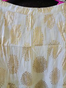 Gorgeous ✨Golden And beige Ethnic Skirt✨