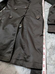Classic Black trench coat -double breasted