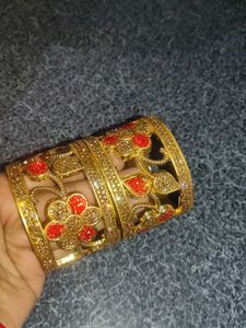 Golden Flower Bangle