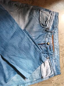 Light Wash Denim Jeans