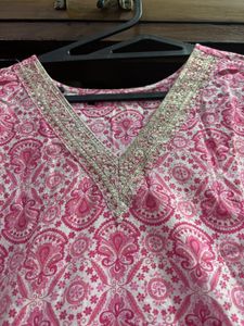Pink Printed Cotton Kurti with Embroidered Neck XL