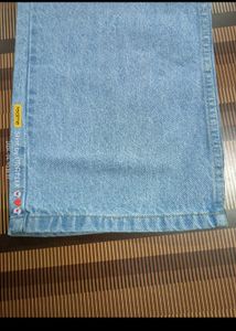 Straight Leg Jeans(Unused)