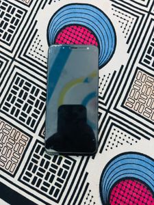 📱 Samsung Smartphone – Fully Working Display