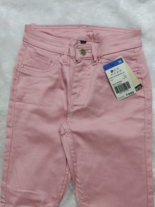 🆕 Pink Slim Jeans/Jegging