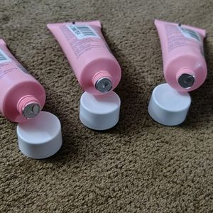 Dot &amp; Key Watermelon Gel Face Wash