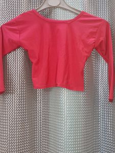 Round Neck Strechable Pink Crop-top/blouse