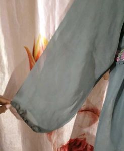 Floral Embroidered Long Sleeve Top