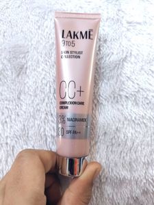 Lakme 9to5 CC Cream - Beige pack of 2