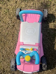 Hamley Tiny Towm Ride On