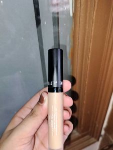 Swiss Beauty Liquid Concealer Shade 03 Light Moyen