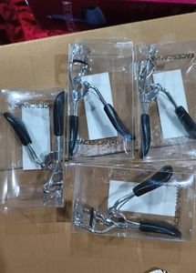 Faces Canada Eyelash Curlers
