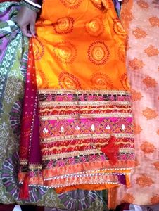 Free Jewellery With New Heavy Work Border Saree