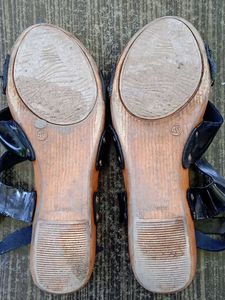 FREE 🚚 Women Heel Sandals