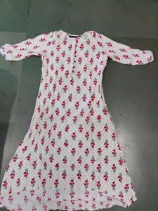 L Rangmanch Kurti