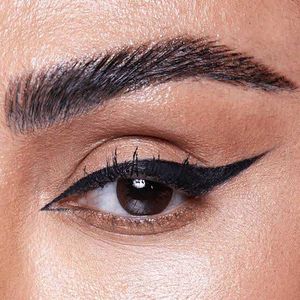 Huda Beauty Black Diamond Eyeliner