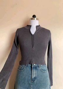 Gray Ribbed Zipper Top