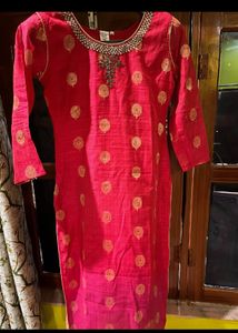 Kurta Pant Set With Dupatta
