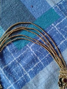 Maharashtrian Neck Pic