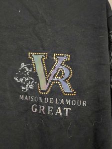 Black Graphic Print Sweatshirt